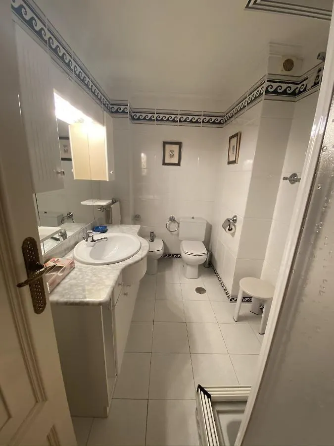 Precioso Apartamento En Primera Linea De Playa Marbella