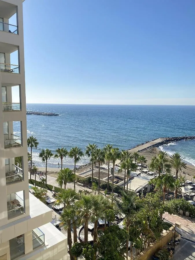 Precioso Apartamento En Primera Linea De Playa Marbella